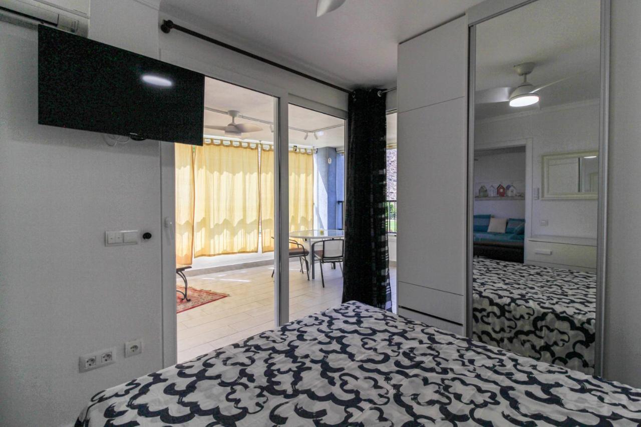 ארונה El Rincon - Los Cristianos Sea View Apartment With 2 Bedrooms And 2 Bathrooms מראה חיצוני תמונה