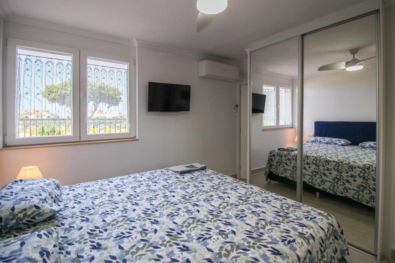 ארונה El Rincon - Los Cristianos Sea View Apartment With 2 Bedrooms And 2 Bathrooms מראה חיצוני תמונה